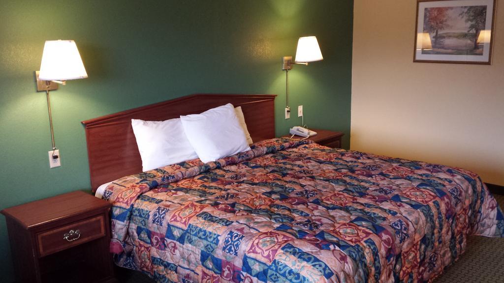 Family Budget Inn Харрисон Экстерьер фото