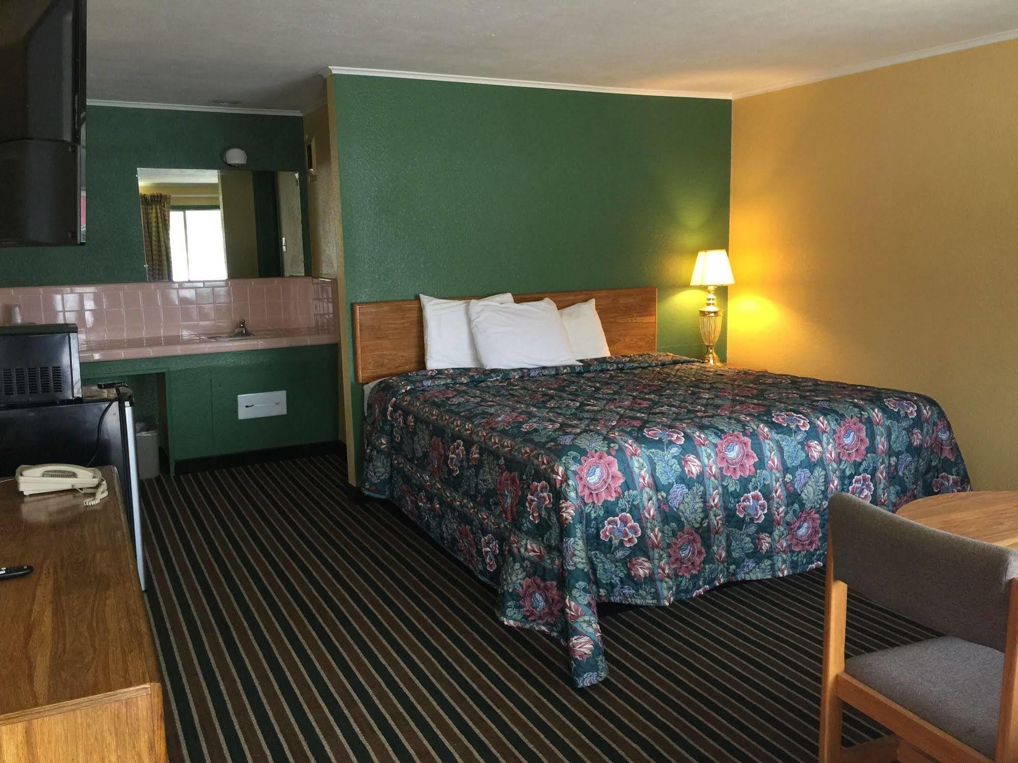 Family Budget Inn Харрисон Экстерьер фото