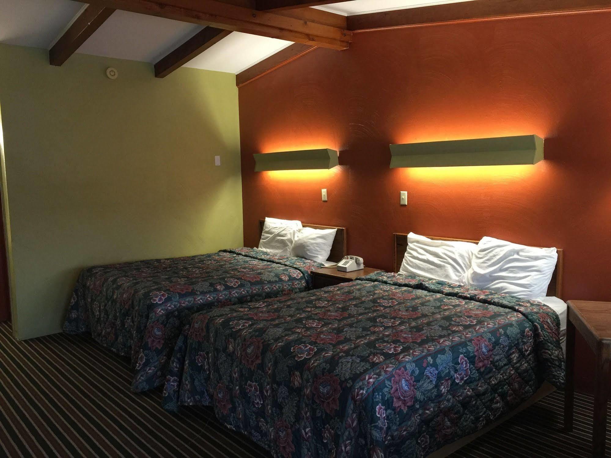 Family Budget Inn Харрисон Экстерьер фото